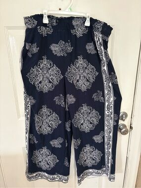 Lane Bryant Navy and White Printed Wide-Leg Pants